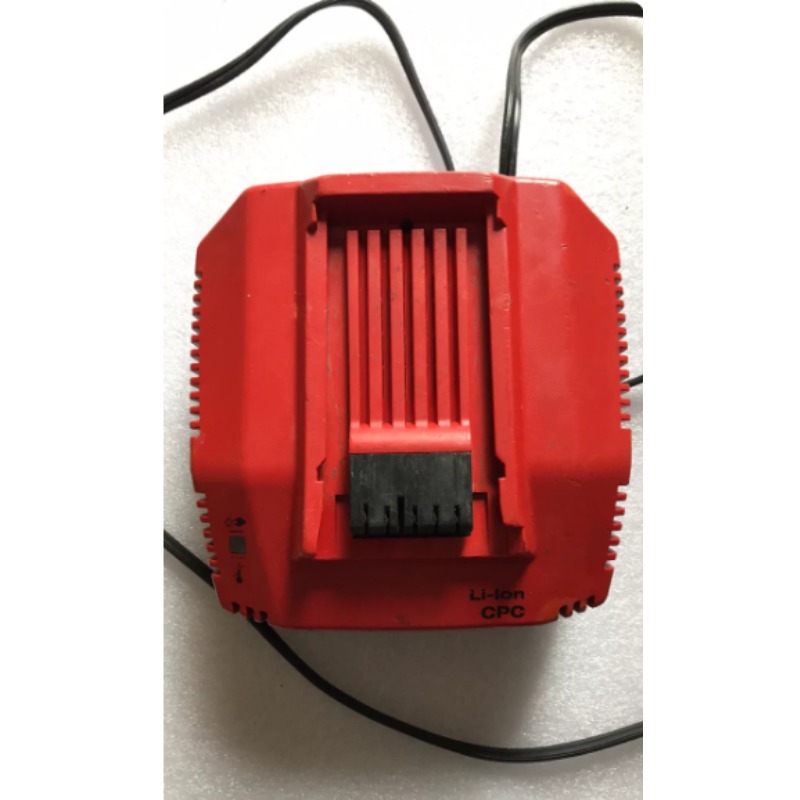 Multi-Voltage Fast Charger C 4 - Power Tools Station review and price